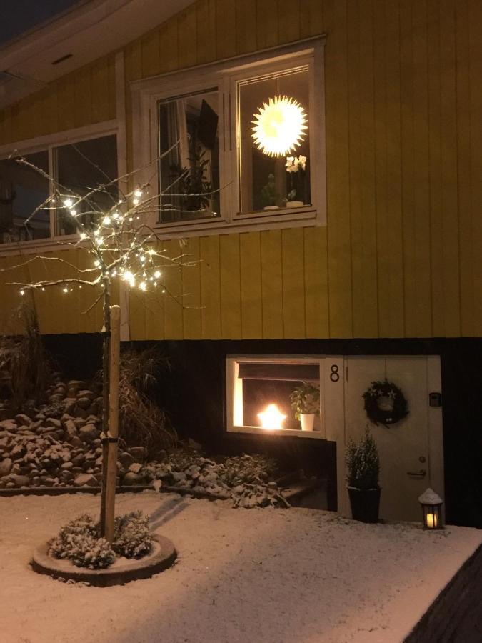 Laegenhet Centralt I Vaernamo Vid Apladalen Hotel Exterior foto